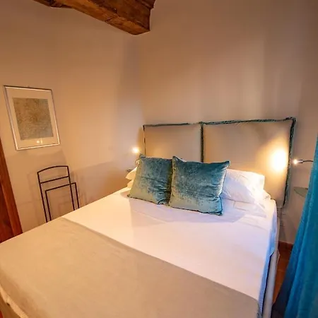 Anna Trevi 52 Luxury רומא